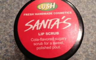 LUSH Santa's Lip Scrub, lip exfoliator