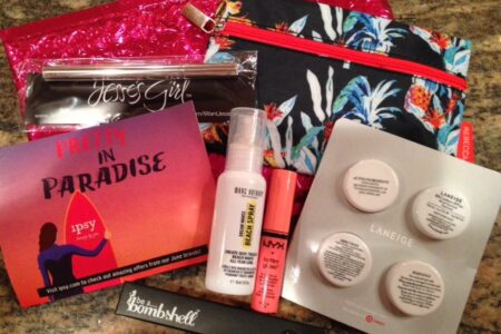 Pretty In Paradise ipsy glam bag, June 2014