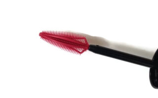 L'Oreal Voluminous Butterfly Intenza mascara wand that curves in every direction, neversaydiebeauty.com