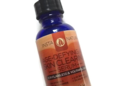 InstaNatural Age Defying Skin Clearing Serum facial serum neversaydiebeauty.com @redAllison