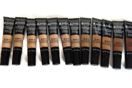 Maximum Coverage 2-in-1 Concealer & Foundation