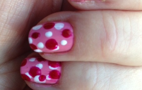 polka dot manicure for Valentine's Day