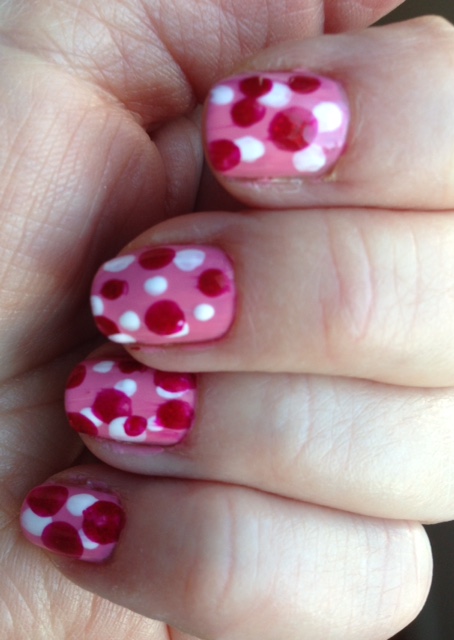 polka dot manicure for Valentine's Day