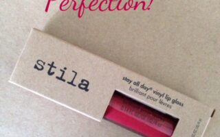 Scarlet Vinyl Longwear Stila Lipgloss