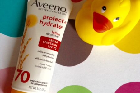 Aveeno Protect + Hydrate Lotion Sunscreen SPF 70 neversaydiebeauty.com @redAllison