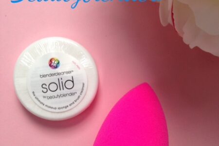 Beautyblender Blendercleanser Solid mini neversaydiebeauty.com @redAllison