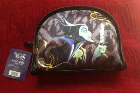 Disney Villains Soho Beauty Makeup Bags Halloween 2015 Walgreens neversaydiebeauty.com @redAllison