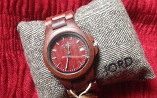 red Jord Wood Watch on presentation pillow neversaydiebeauty.com @redAllison