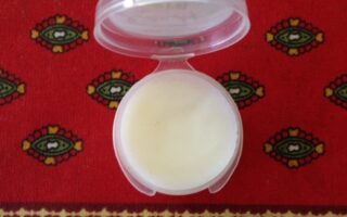 Radical Works lip balm sample neversaydiebeauty.com @redAllison