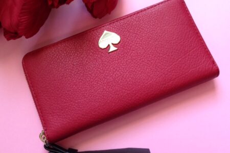 red leather Kate Spade wallet neversaydiebeauty.com @redAllison