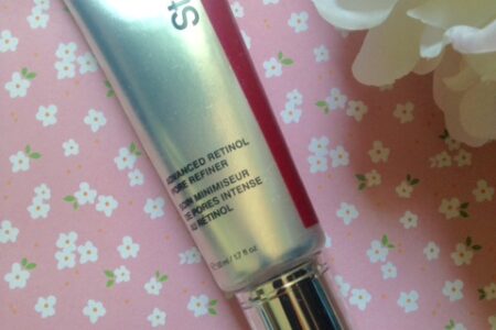 StriVectin Advanced Retinol Pore Refiner tube neversaydiebeauty.com @redAllison