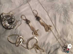 clean silver jewelry using Connoisseurs Jewelry Cleaner neversaydiebeauty.com