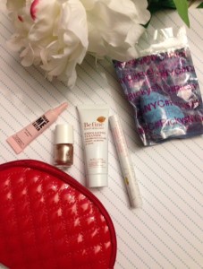 contents of my December 2015 ipsy glam bag neversaydiebeauty.com @redAllison