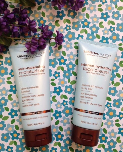 Mineral Fusion Facial Moisturizers: Intense Hydration Face Cream & Skin-Balancing Moisturizer neversaydiebeauty.com @redAllison