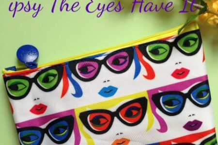 ipsy makeup bag with sunglasses pattern from January 2016 neversaydiebeauty.com @redAllison