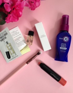the cosmetics inside my February 2016 Ipsy bag, "Pretty in "#IpsyPink" neversaydiebeauty.com @redAllison