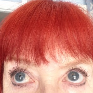 eyes wearing PUR Fully Charged Mascara neversaydiebeauty.com @redAllison