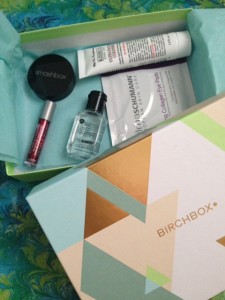 open Birchbox March 2016 revealing the cosmetics inside neversaydiebeauty.com @redAllison