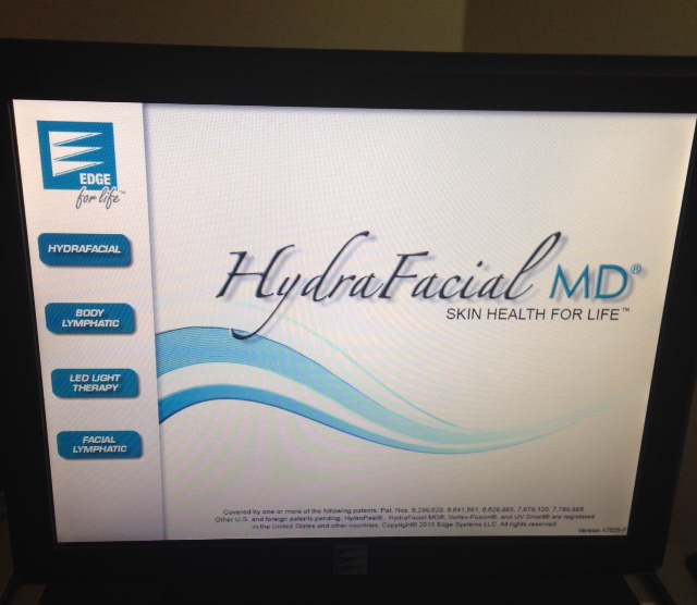 HydraFacial MD logo and device computer screen neversaydiebeauty.com @redAllison
