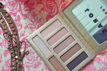 open Lorac Riesling Romance eyeshadow palette neversaydiebeauty.com @redAllison