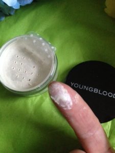 Youngblood Cosmetics Lunar Dust highlighter in shade "Twilight", a white pearl neversaydiebeauty.com @redAllison