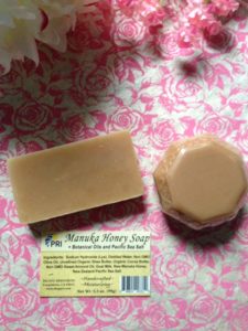 unwrapped natural manuka honey soaps from Pacific Resources Intl unwrapped neversaydiebeauty.com @redAllison