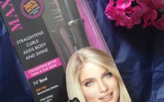 InStyler Max hair straightening device and packaging neversaydiebeauty.com @redAllison