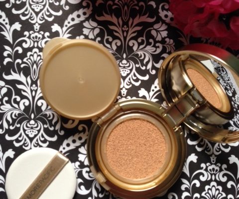AMOREPACIFIC Age Correcting Foundation Cushion compact, open to show inside neversaydiebeauty.com