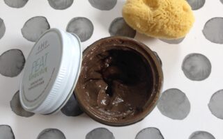 Farmhouse Fresh Peat Purification Mask jar open jar showing the mud mask neversaydiebeauty.com