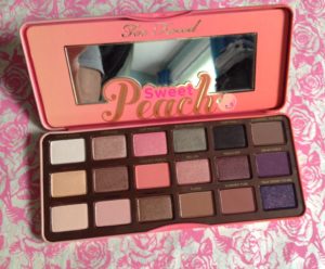 Too Faced Sweet Peach shadow palette, open to show pans neversaydiebeauty.com