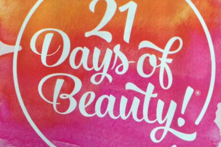 Ulta 21 Days of Beauty logo neversaydiebeauty.com