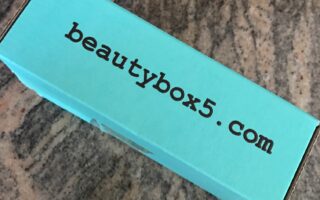 Beauty Box 5 shipping box neversaydiebeauty.com