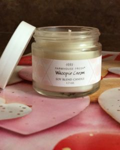 Farmhouse Fresh Whoopie Cream Soy Blend Candle, travel size, neversaydiebeauty.com
