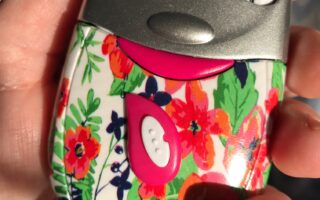 emjoi eRase e60 flowered epilator, neversaydiebeauty.com