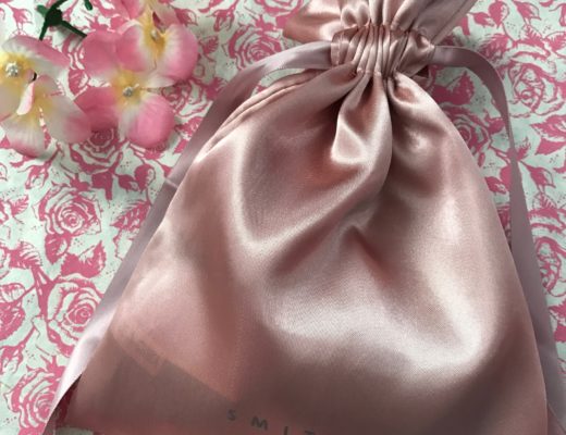 blush satiny bag, Sephora Play "The Soft Side" for February 2017, neversaydiebeauty.com