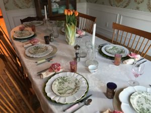 spring table settings, neversaydiebeauty.com