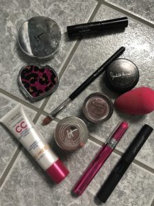 everyday sprint makeup, neversaydiebeauty.com