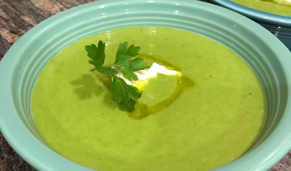 chilled pea soup, neversaydiebeauty.com