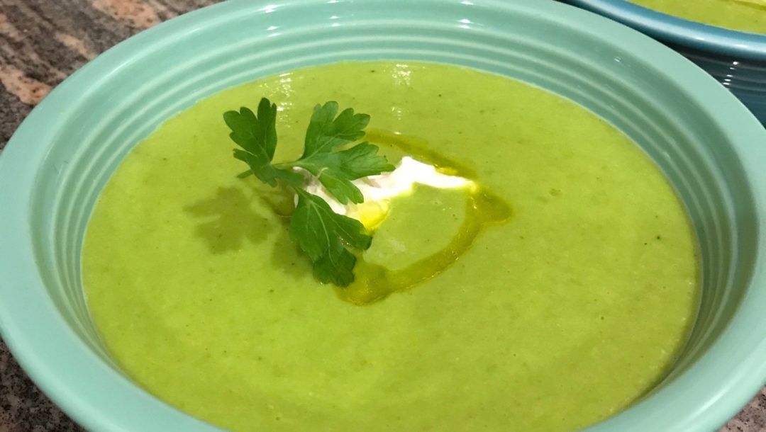chilled pea soup, neversaydiebeauty.com