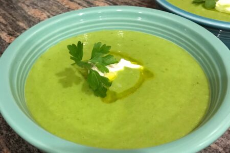 chilled pea soup, neversaydiebeauty.com