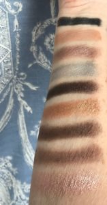Huda Beauty Obsessions Smokey palette swatches, neversaydiebeauty.com