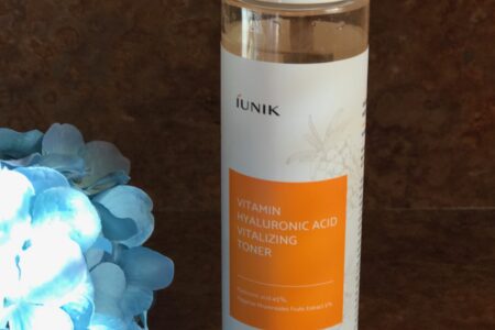 IUNIK vitamin Hyaluronic Acid Vitalizing Toner, neversaydiebeauty.com