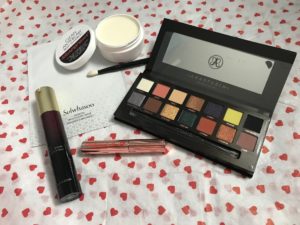 Beautylish Lucky Bag 2018 contents open to show the products and colors, neversaydiebeauty.com