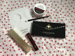 the contents of my Beautylish Lucky Bag 2018, neversaydiebeauty.com