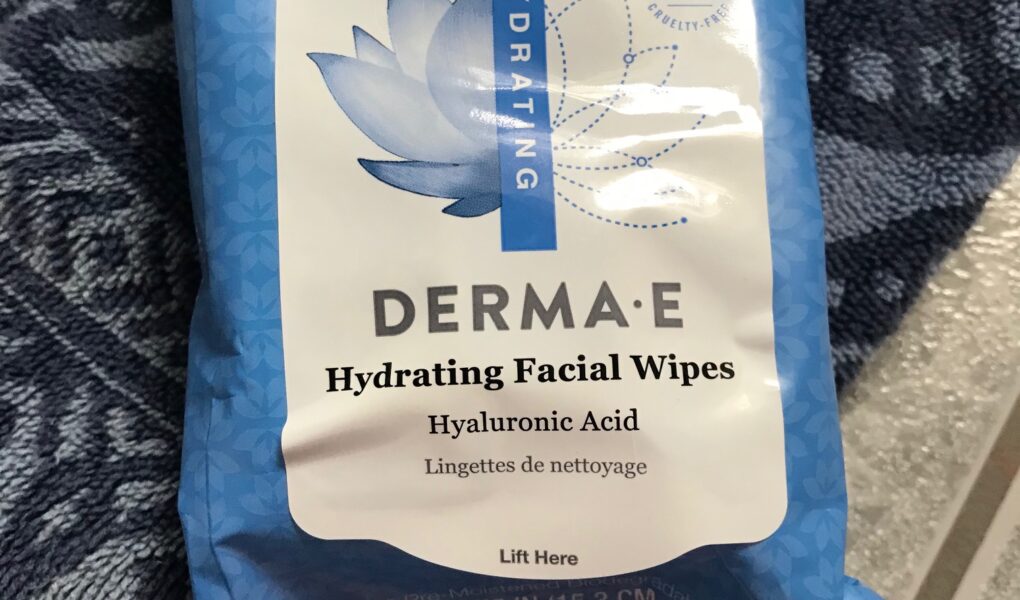 Derma E Hydrating Facial Wipes with hyaluronic acid, neversaydiebeauty.com