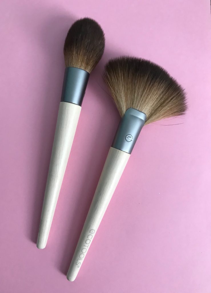 EcoTools Define & Highlight Duo makeup brushes, neversaydiebeauty.com