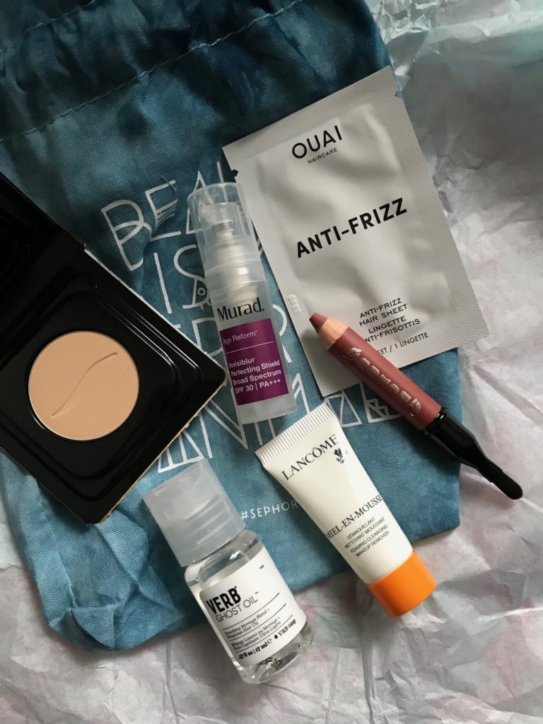 Sephora Play bag March 2018 cosmetics open to show colors, neversaydiebeauty.com