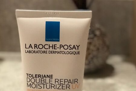 tube of La Roche-Posay Toleriane Double Repair Moisturizer SPF 30, neversaydiebeauty.com