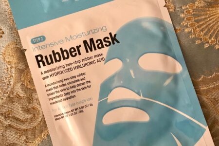 Masqueology Intensive Moisturizing Rubber Mask packaging, neversaydiebeauty.com