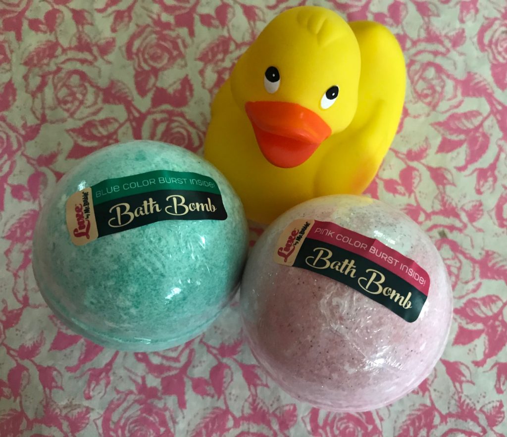 Luxe by Mr. Bubble Bath Bombs, pink and blue, neversaydiebeauty.com